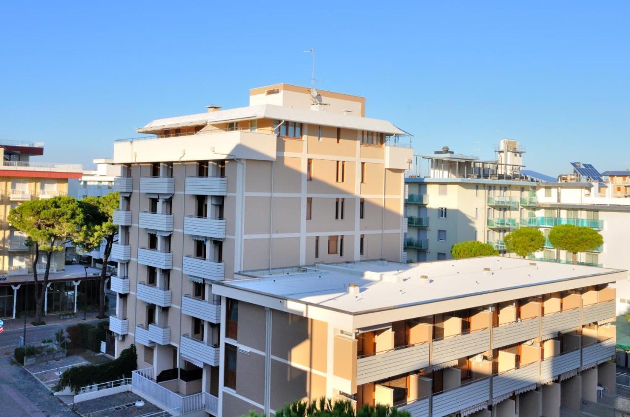 Condominio Bristol Bibione Exterior photo