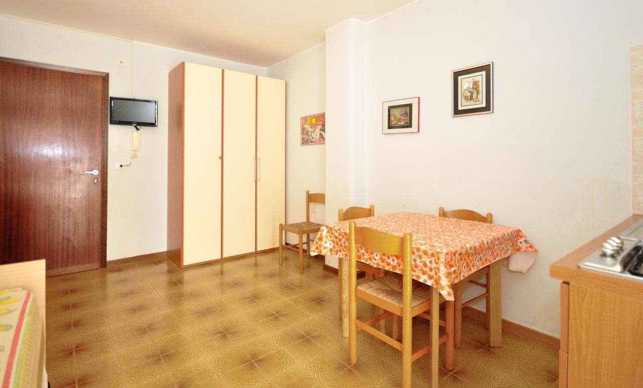 Condominio Bristol Bibione Exterior photo